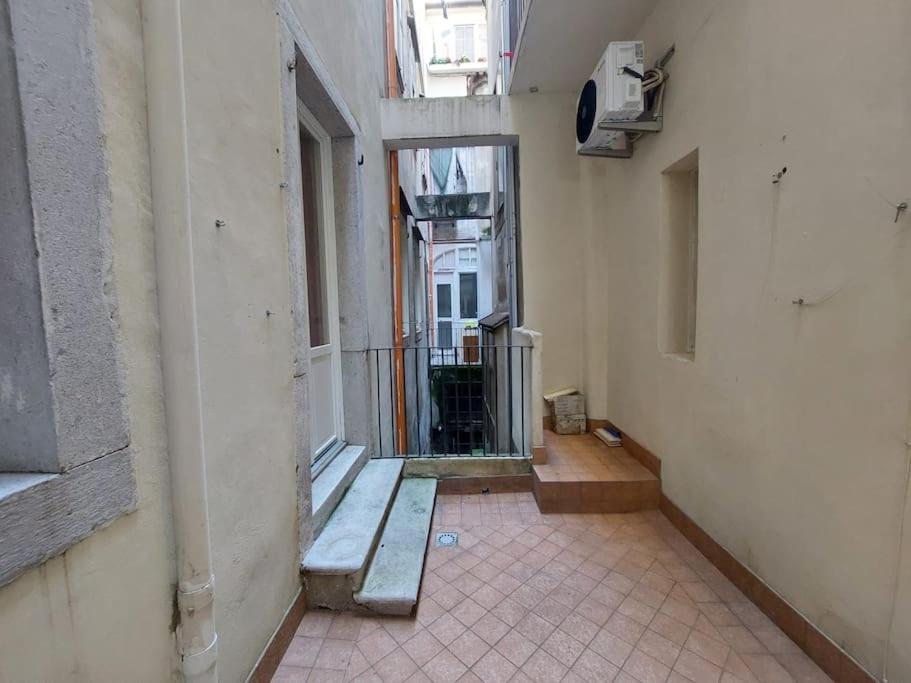 Ferienwohnung La Terrazza Triest Exterior foto